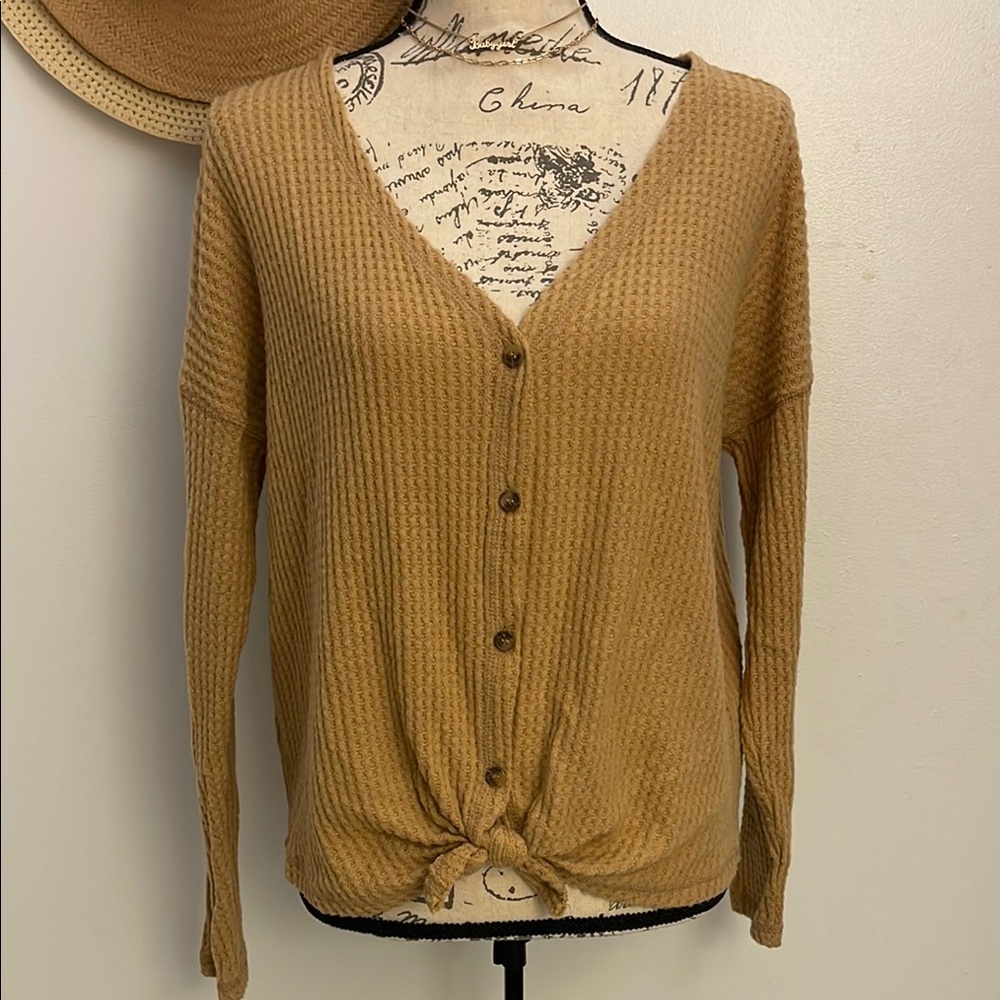 NWT American Eagle Outfitters Tan Ribbed Knit Cardigan Size Small